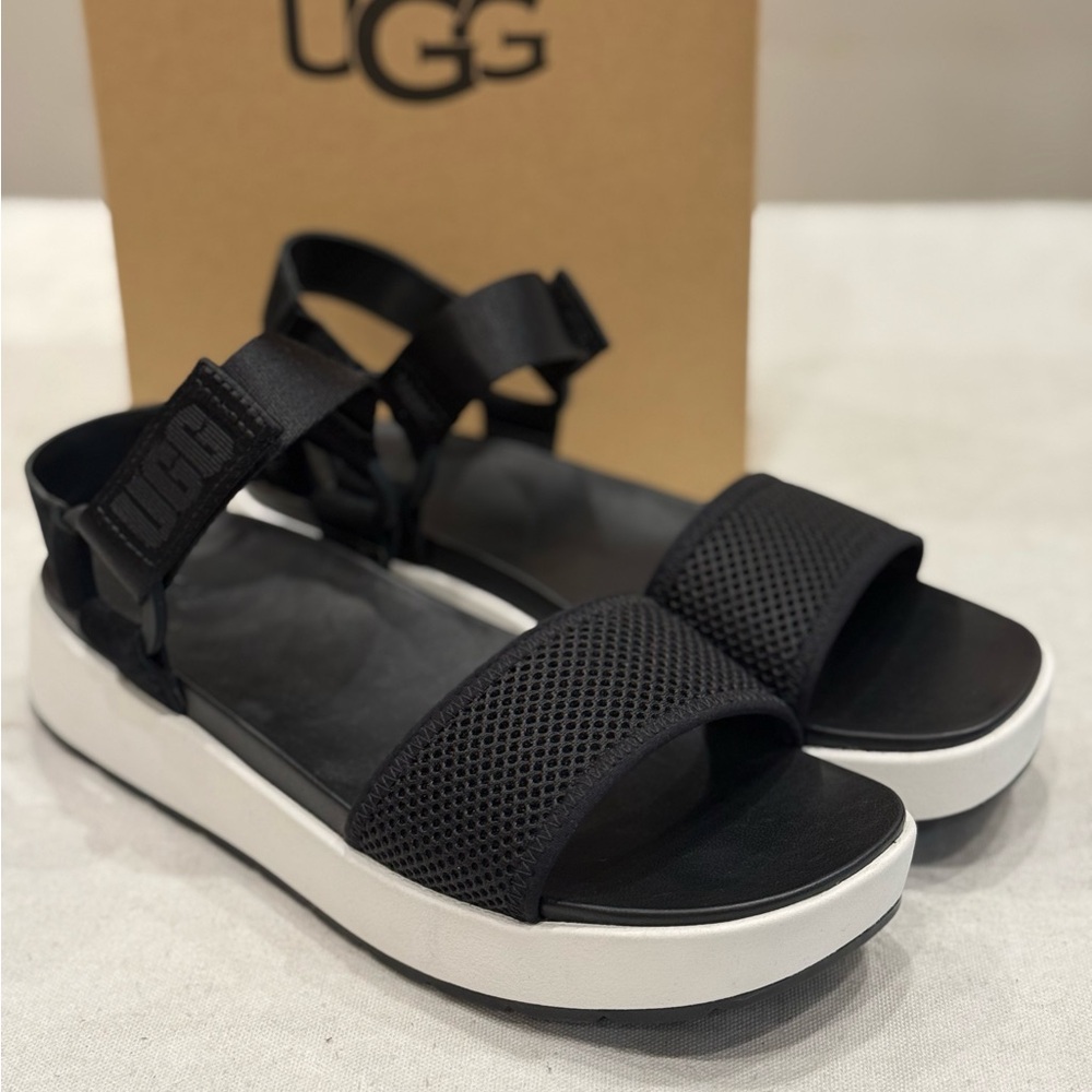 UGG 1120054 Aissa Women's Sandals Color Black Mesh Size 9